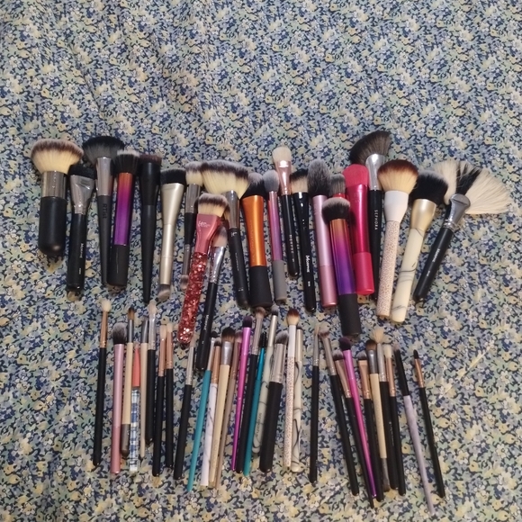 Makeup brushes bundle # 52 brushes - Picture 3 of 17